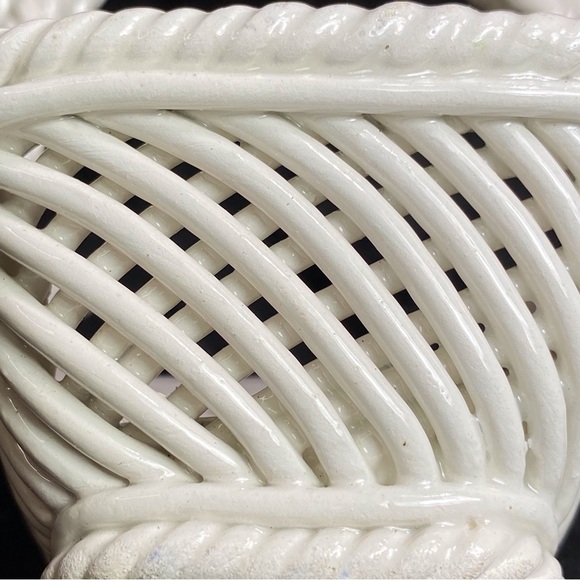 Nuova Capodimonte Italy woven basket exquisite workmanship - Picture 6 of 15